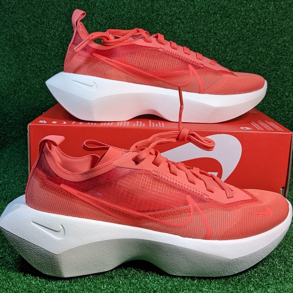 Nike Women's Vista Lite Magic Ember Laser Shoes